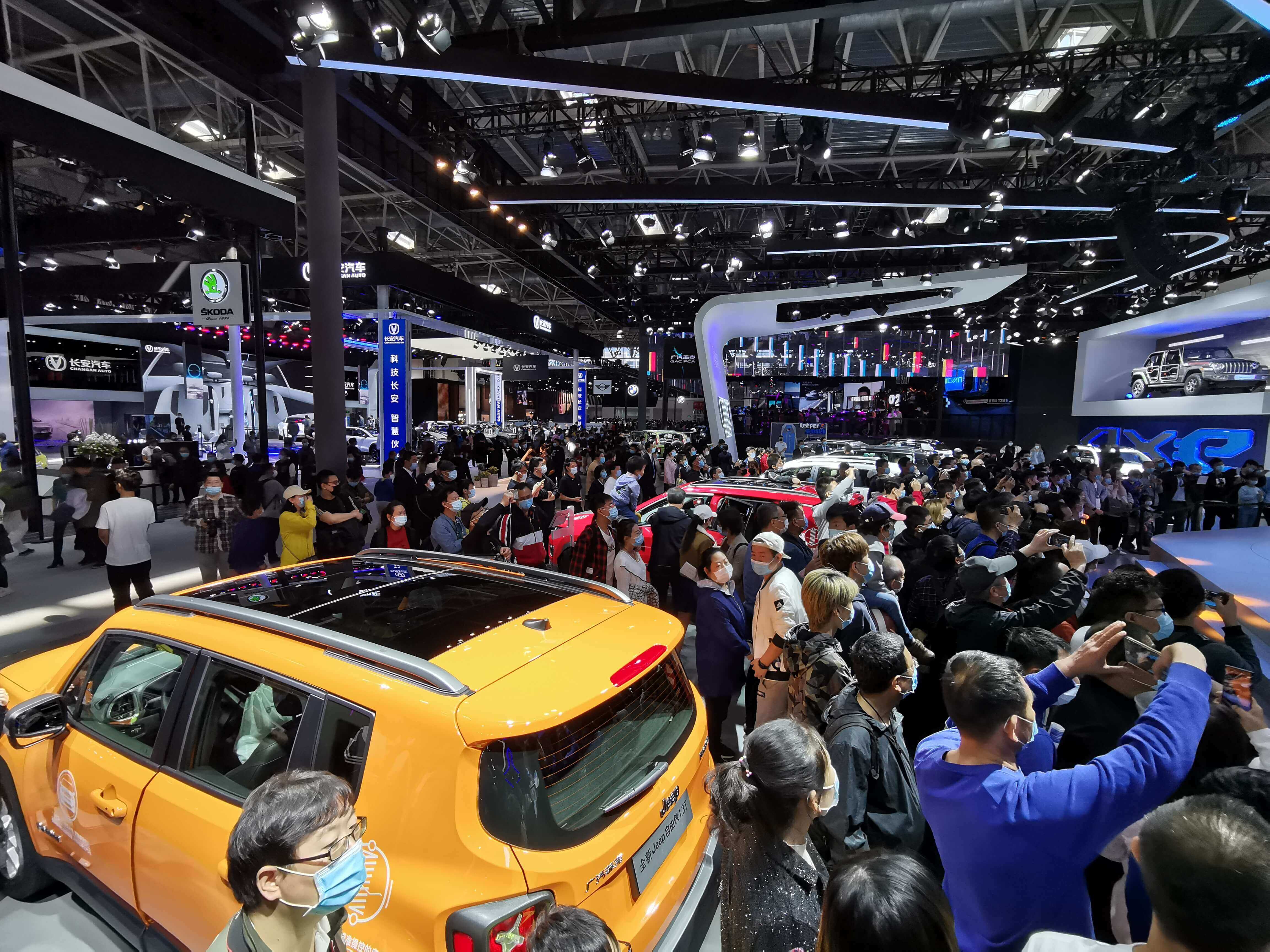 Beijing-International-Automotive-Exhibition/2024/photos/02.jpg